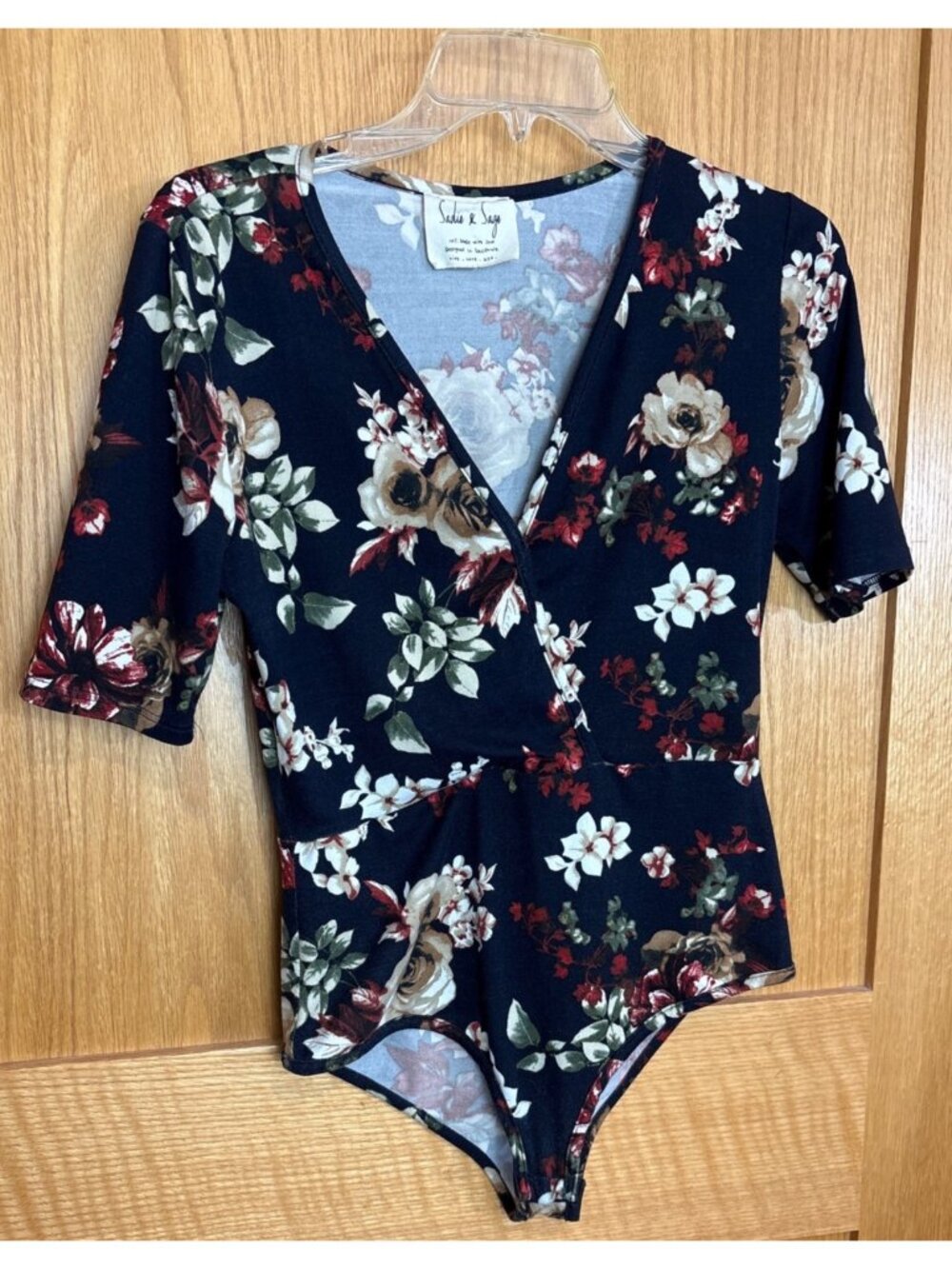 Sadie & Sage Floral Print Wrap Bodysuit With Half Sleeves Navy & Multicolor Size